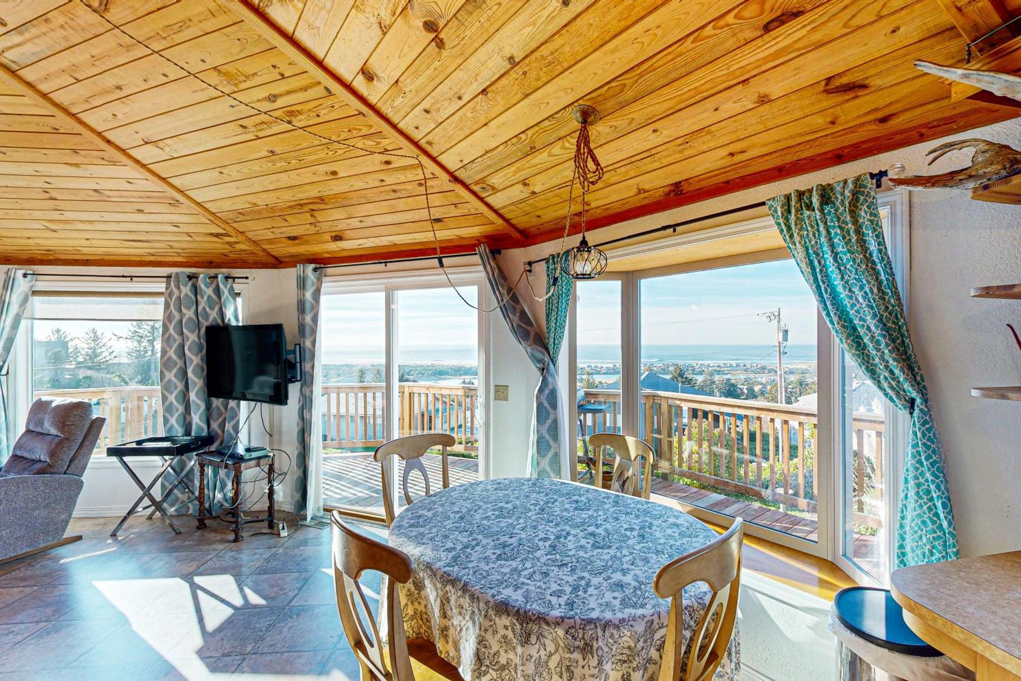 Carousel House In Pacific City Exterior foto
